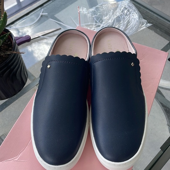New With Bow Kate Spade Slip on Sneakers - Picture 3 of 7